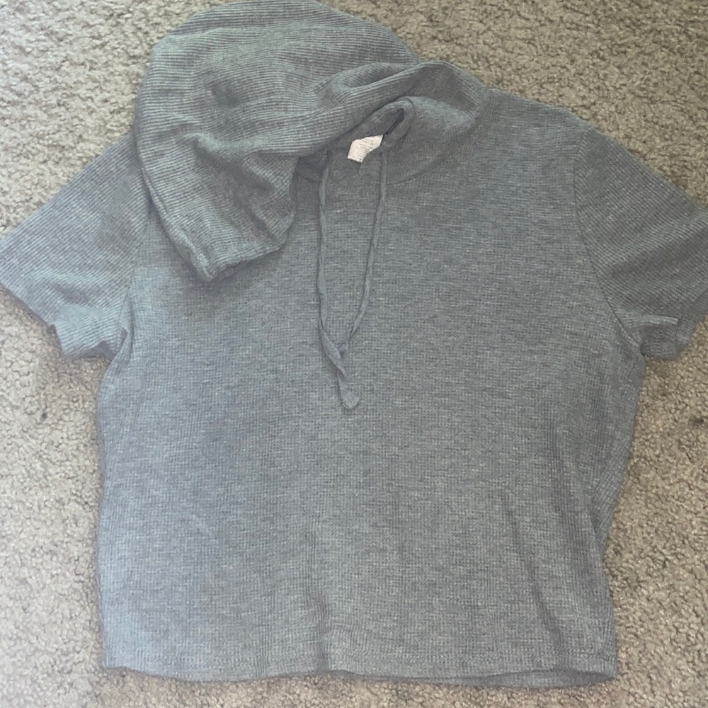 CROPPED HOODED SHIRT